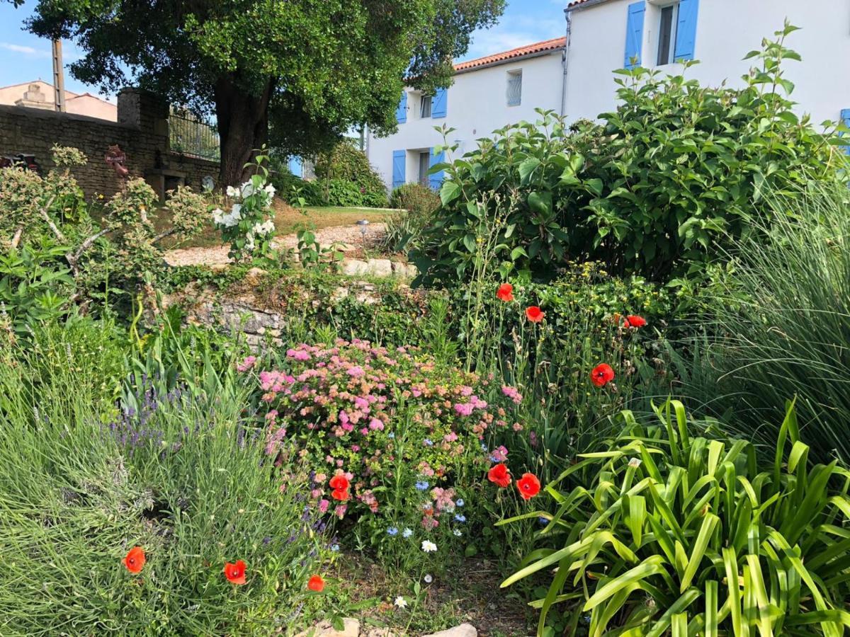 L'enclos bleu Chaille-Les-Marais Exterior foto